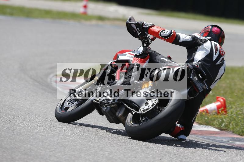 /27 12.06.2025 Ducati Schweiz Trackday Warmup  ADR/gruen-vert/22